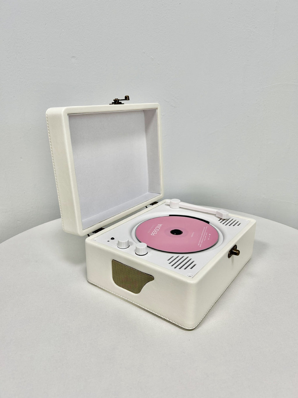 Yearsstay New Wholesale Display Gift CD player Portable Bluetooth Speaker All-in-one CD player for home