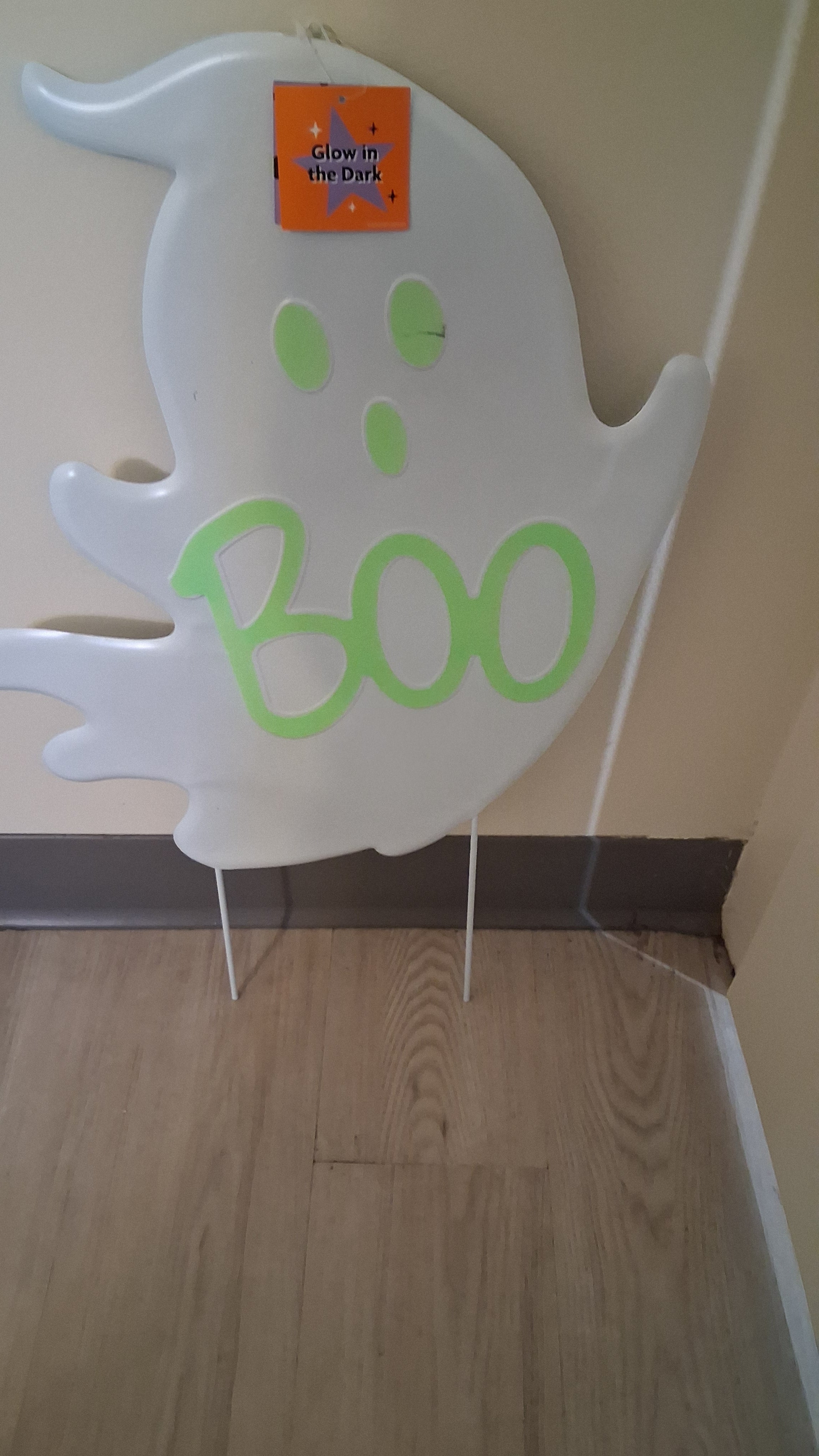 Glow in the dark halloween yardstick