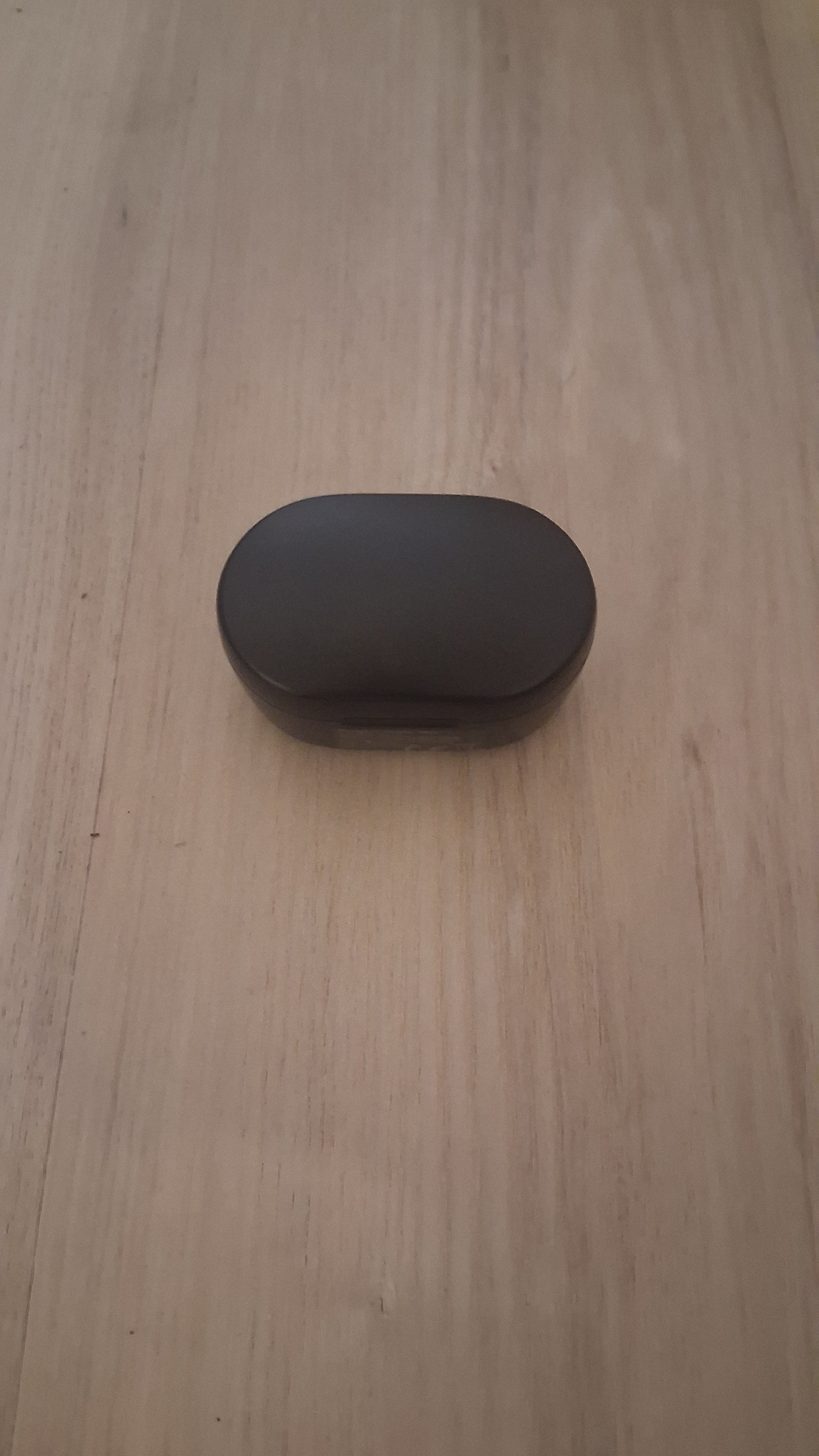 Bluetooth earbuds